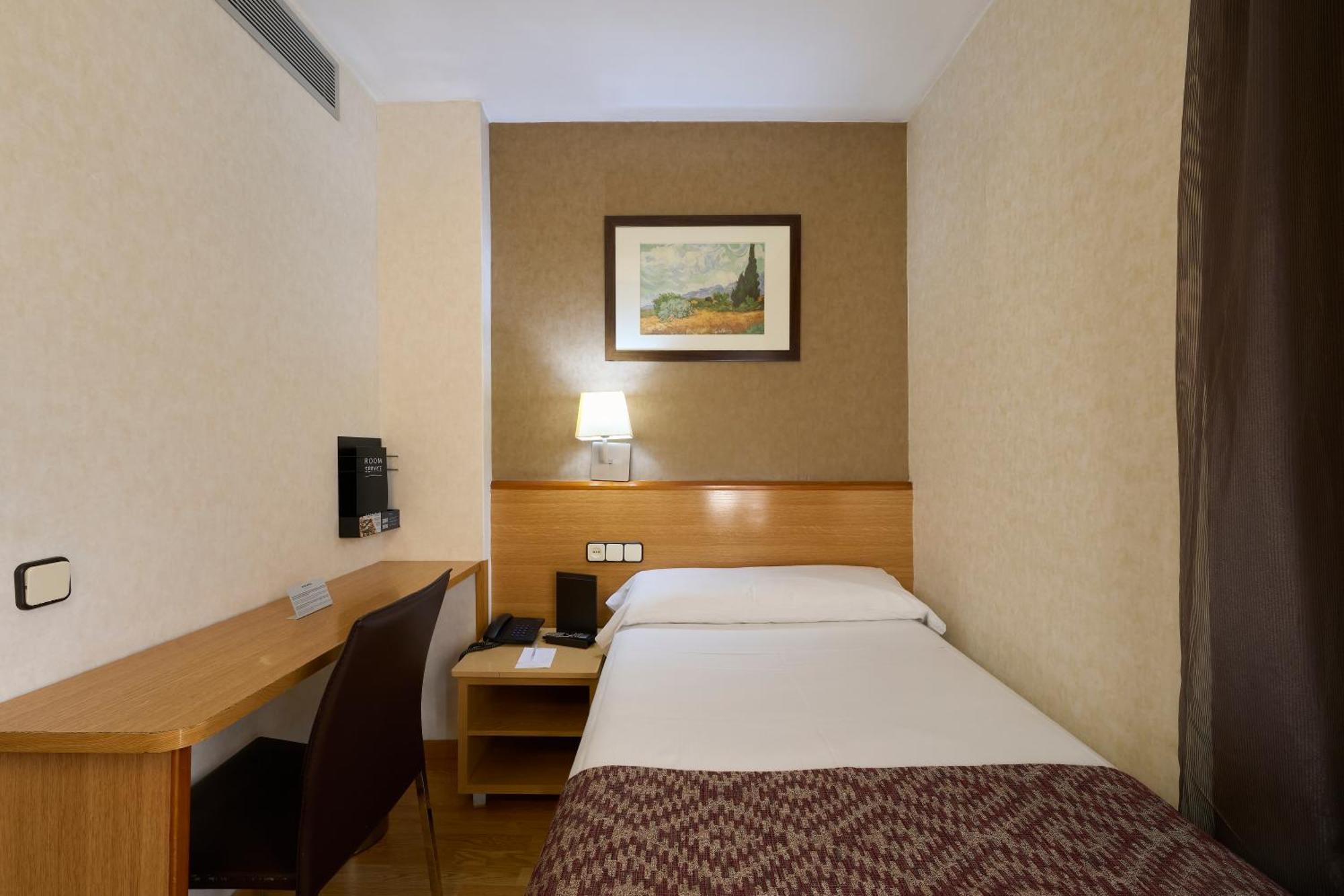 Catalonia Park Gueell Hotel