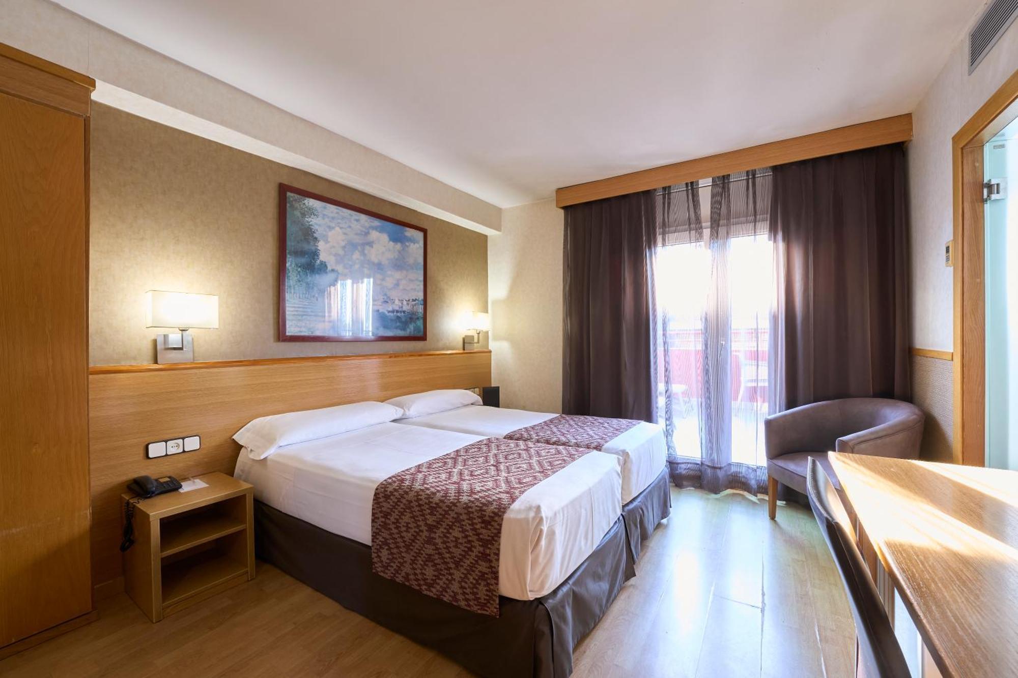 Hotel Catalonia Park Güell